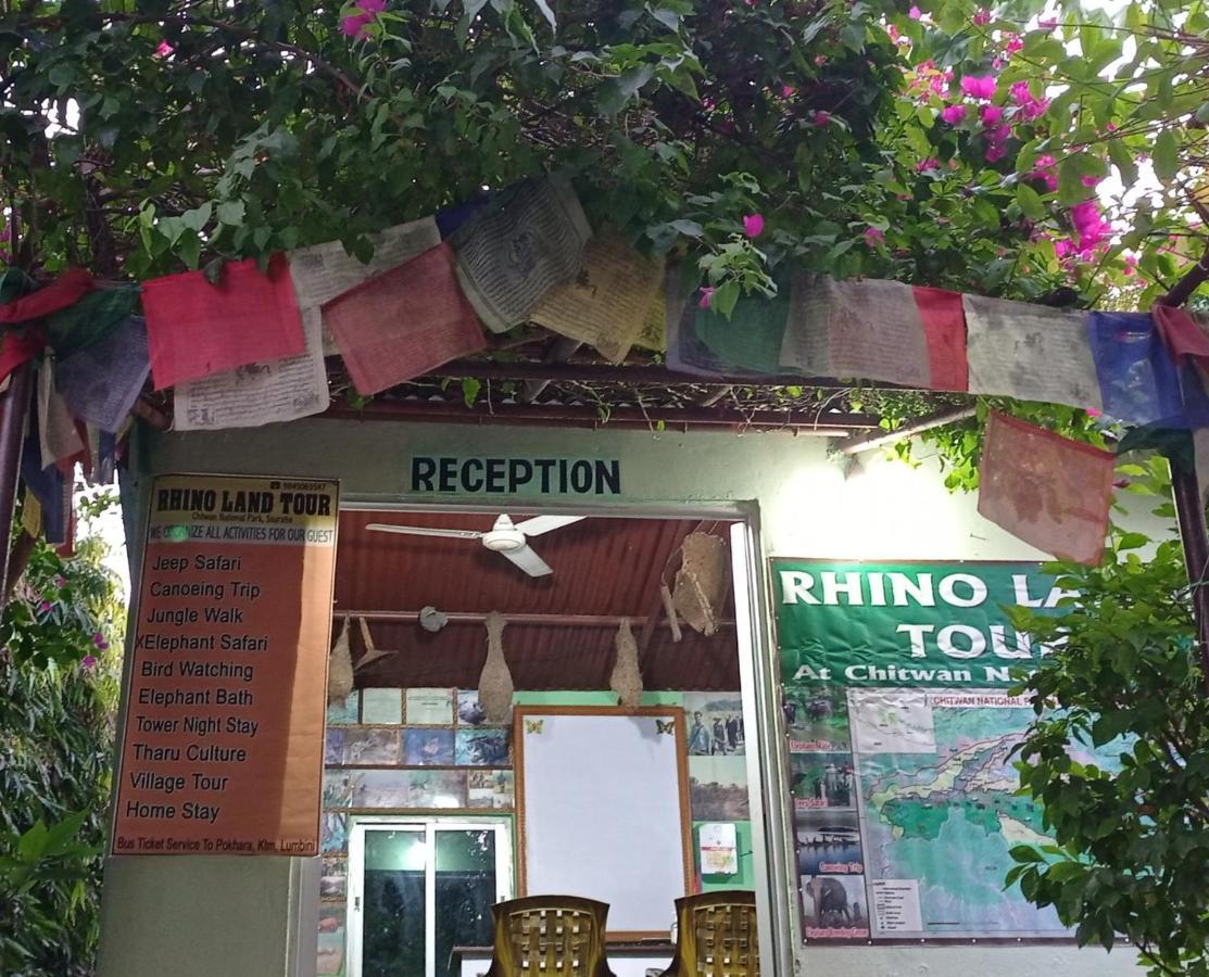 Hotel Rhino Land, Sauraha Εξωτερικό φωτογραφία